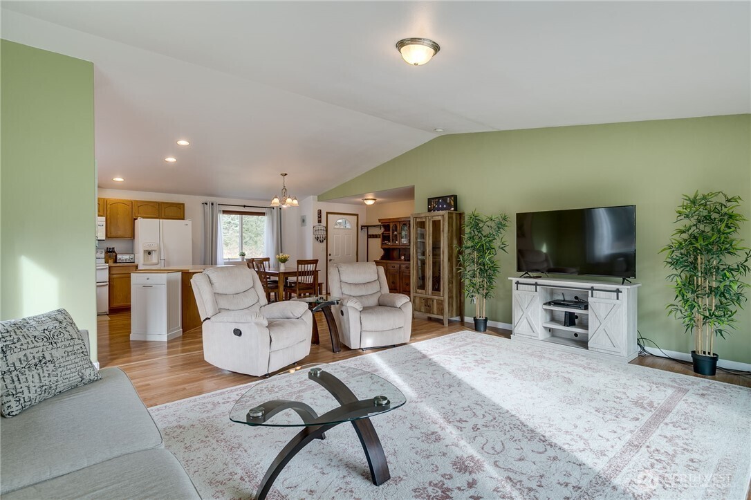 32011 371st Avenue NE, Arlington, WA 98223
