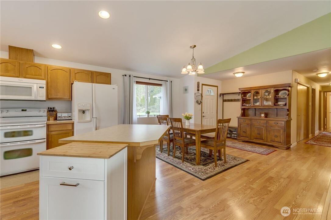 32011 371st Avenue NE, Arlington, WA 98223