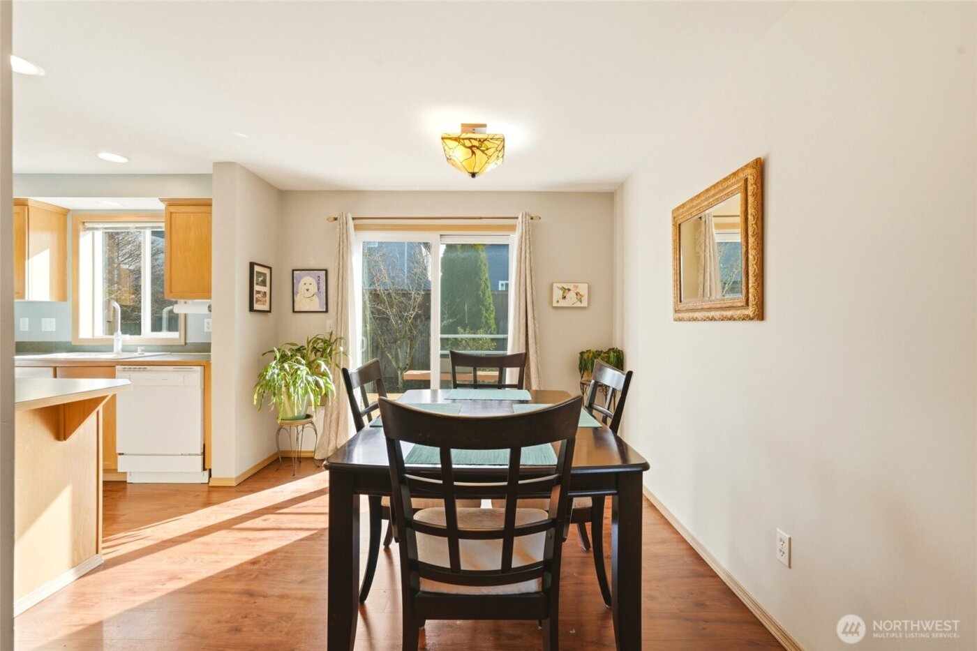 14929 19th Avenue W, Lynnwood, WA 98087