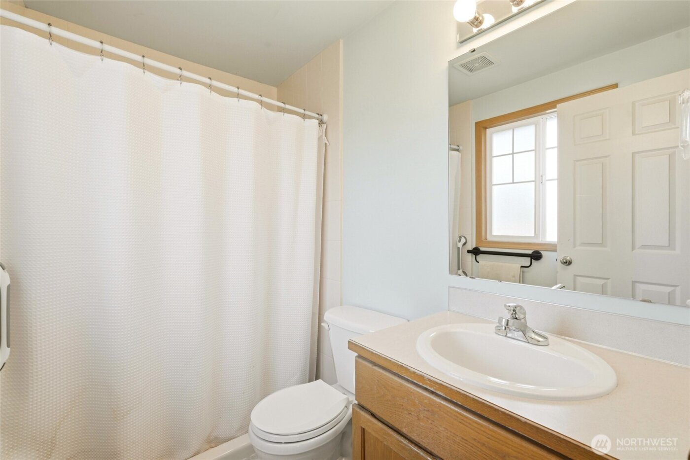 14929 19th Avenue W, Lynnwood, WA 98087