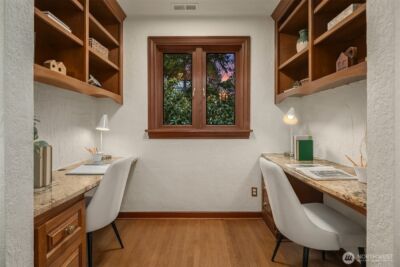 2409 29th Avenue W, Seattle, WA 98199 - Photo 19