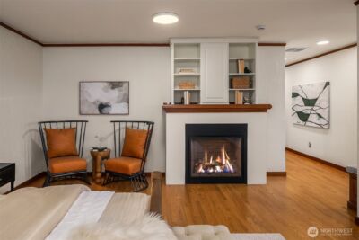 2409 29th Avenue W, Seattle, WA 98199 - Photo 22