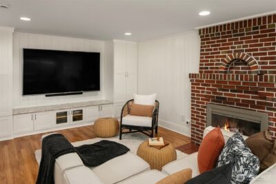 2409 29th Avenue W, Seattle, WA 98199 - Photo 26