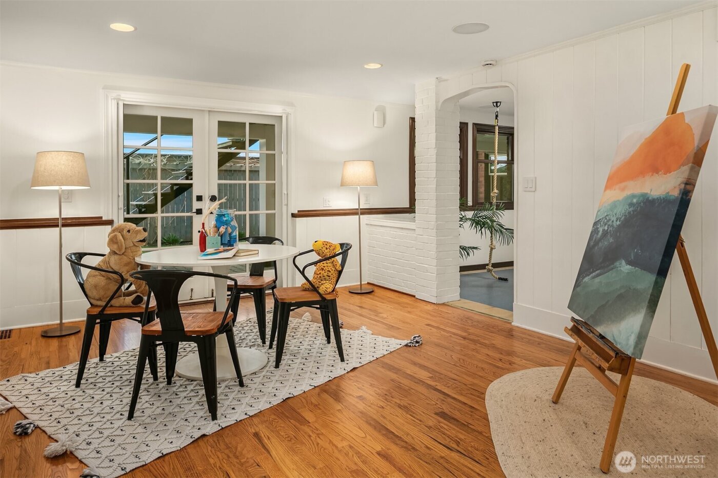 2409 29th Avenue W, Seattle, WA 98199