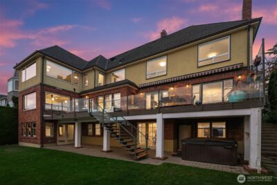 2409 29th Avenue W, Seattle, WA 98199 - Photo 39