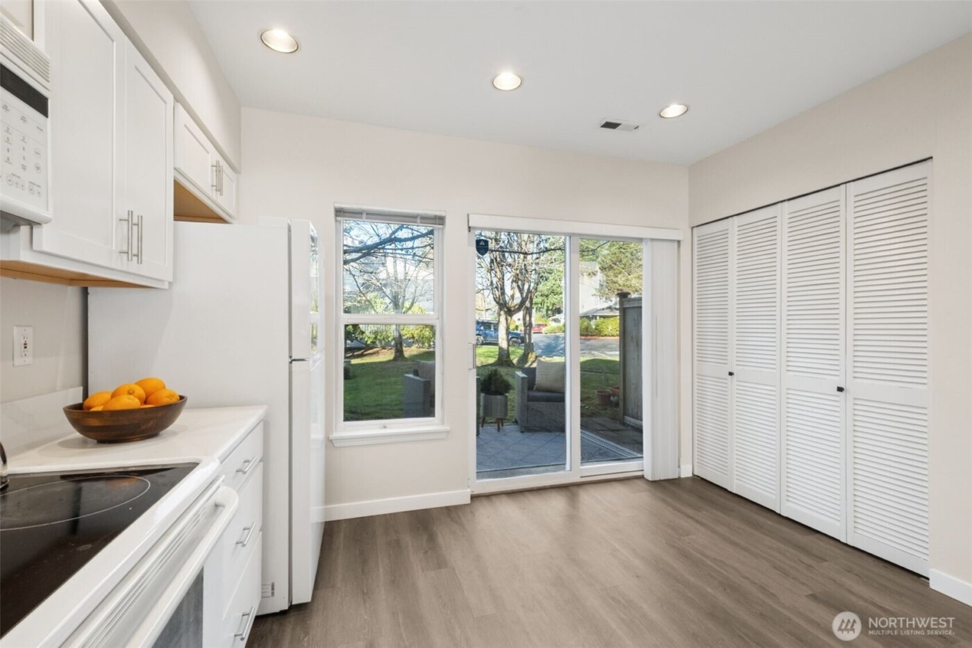 4808 NE Sunset Blvd #B105, Renton, WA 98059-4283