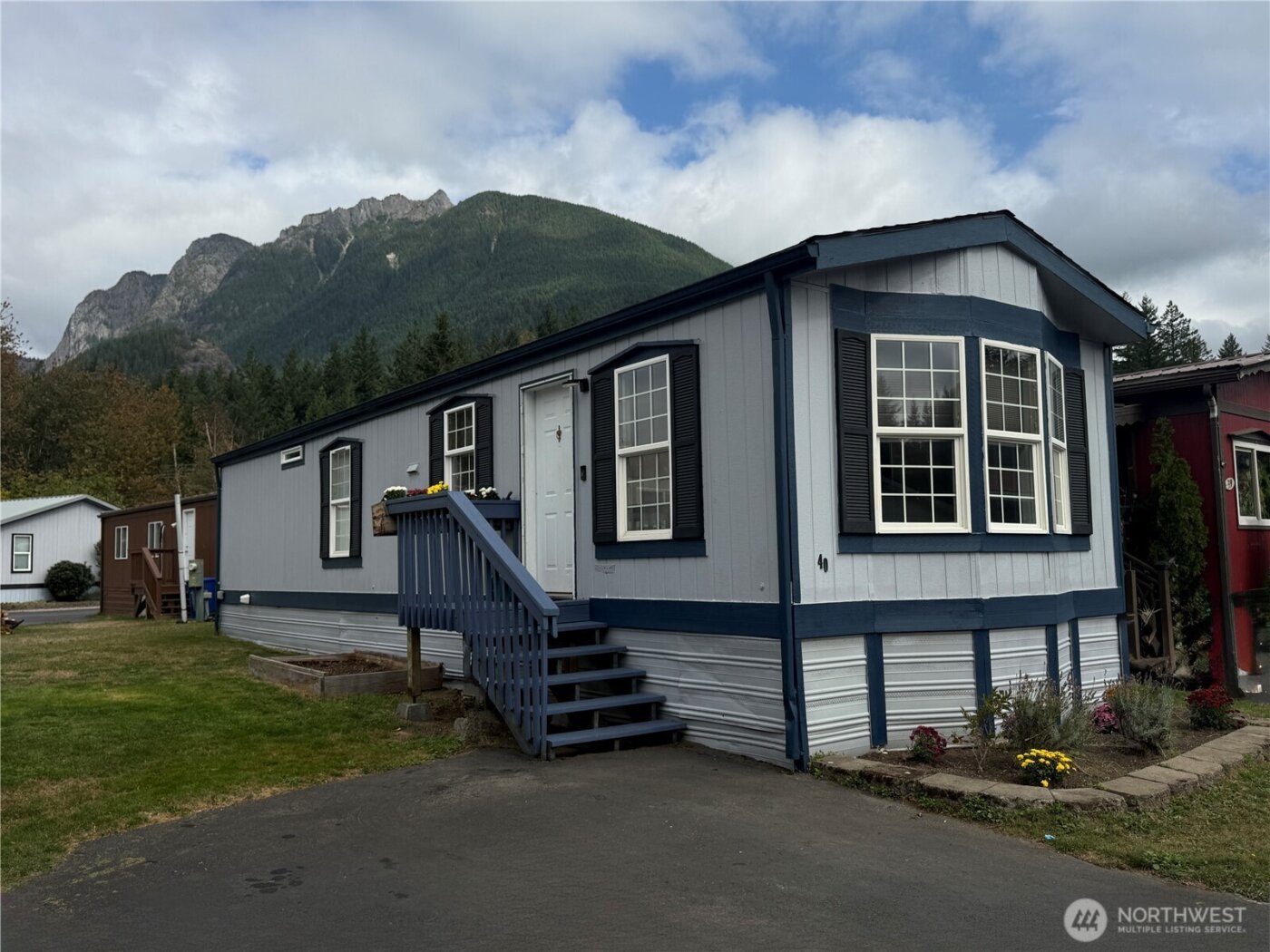 43010 SE North Bend Way #40, North Bend, WA 98045