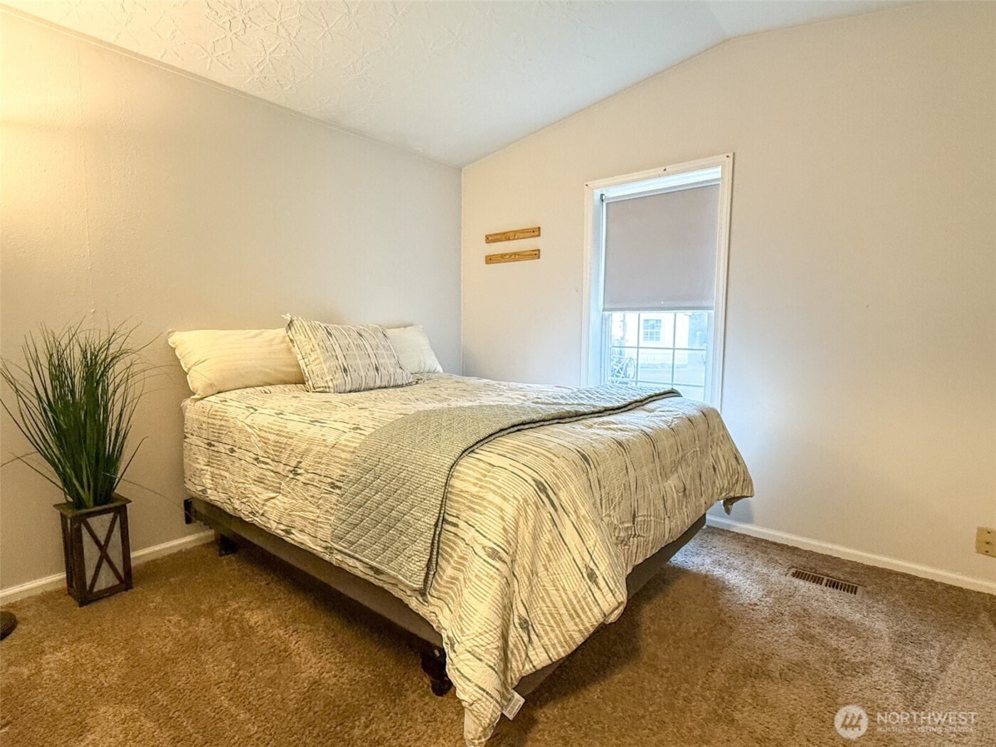 43010 SE North Bend Way #40, North Bend, WA 98045