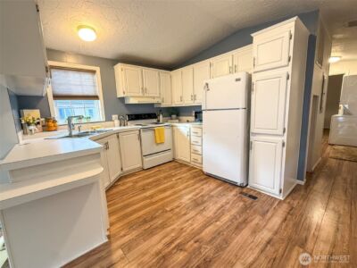 43010 SE North Bend Way #40, North Bend, WA 98045 - Photo 6