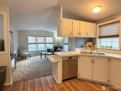 43010 SE North Bend Way #40, North Bend, WA 98045 - Photo 8