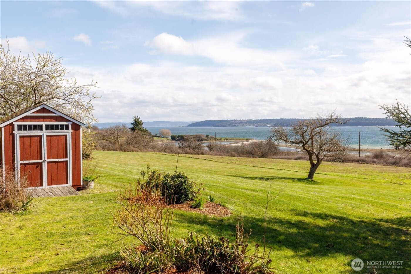 650 Skymeadow Drive , Coupeville, WA 98239