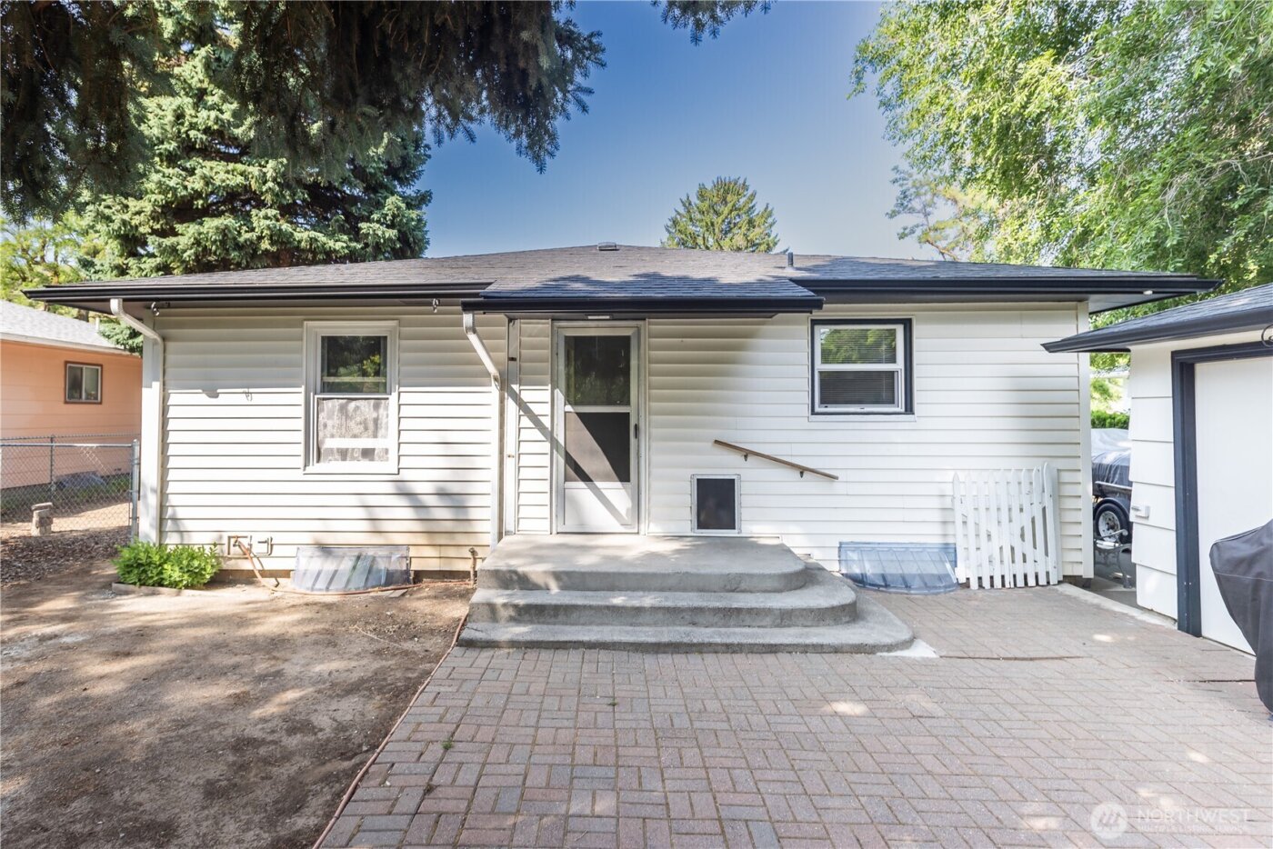 1107 S 4th Street , Dayton, WA 99328