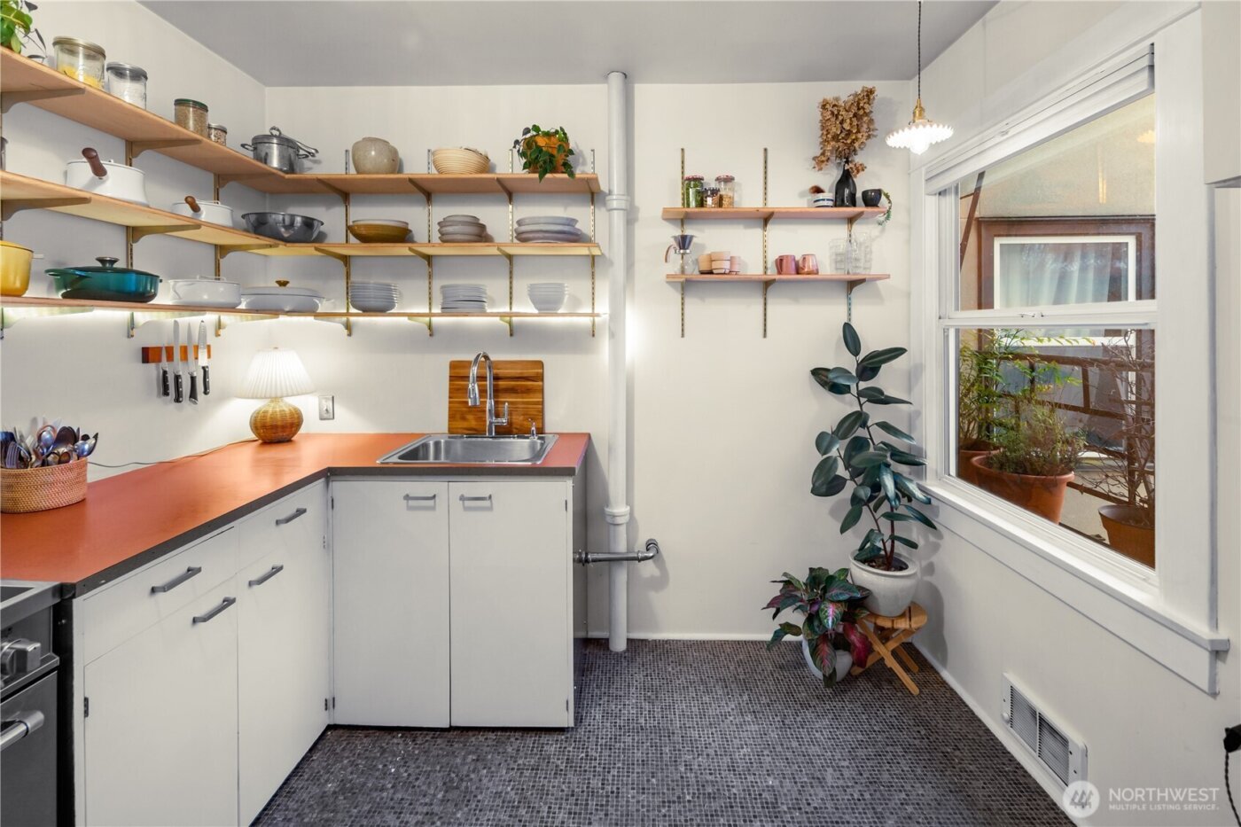 1732 15th Avenue #27, Seattle, WA 98122