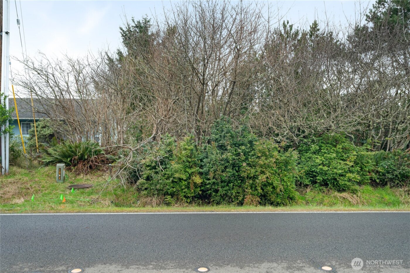 569 Canal Drive NE, Ocean Shores, WA 98569