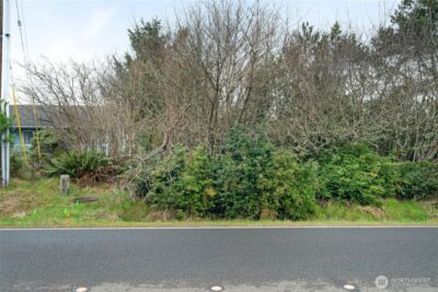 569 Canal Drive NE, Ocean Shores, WA 98569 - Photo 12