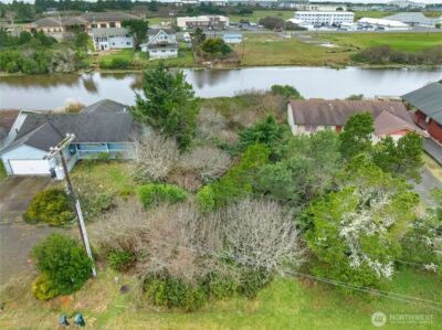 569 Canal Drive NE, Ocean Shores, WA 98569 - Photo 10