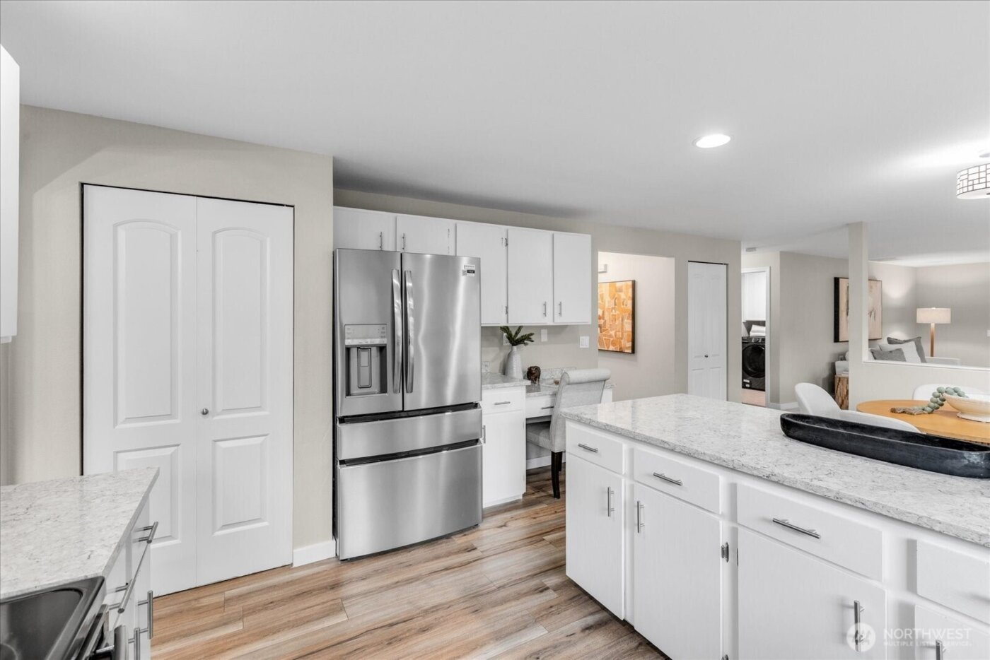 22621 8th Drive SE, Bothell, WA 98021-8276