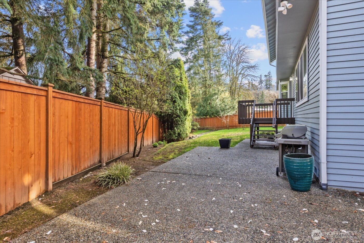 22621 8th Drive SE, Bothell, WA 98021-8276