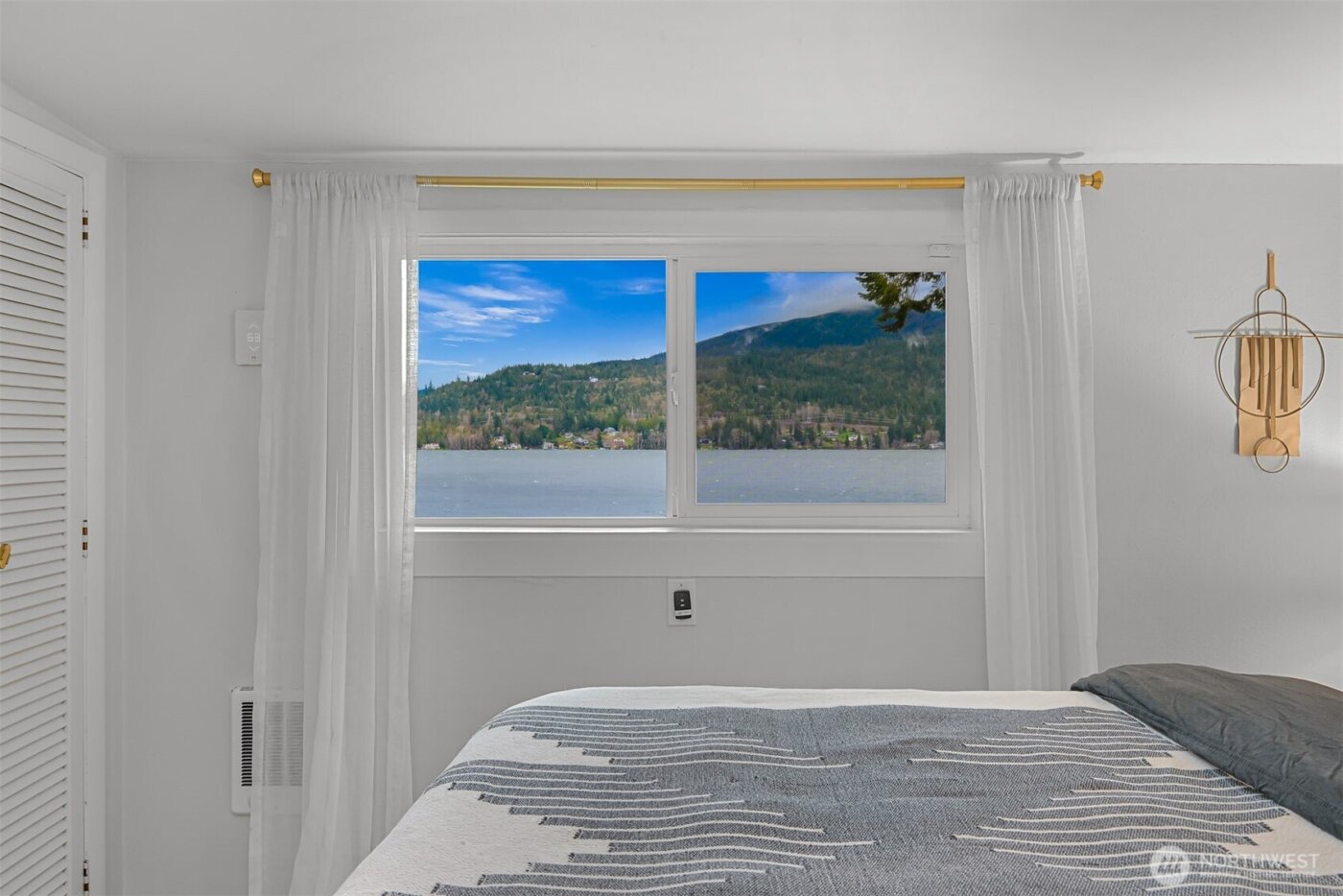 2562 Lake Whatcom Boulevard , Bellingham, WA 98229