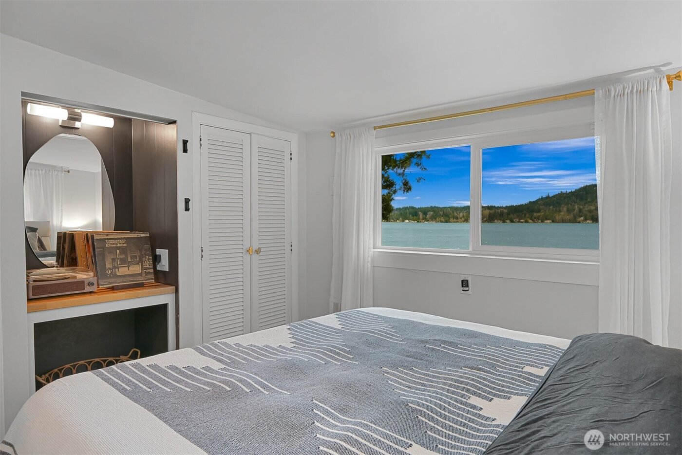 2562 Lake Whatcom Boulevard , Bellingham, WA 98229