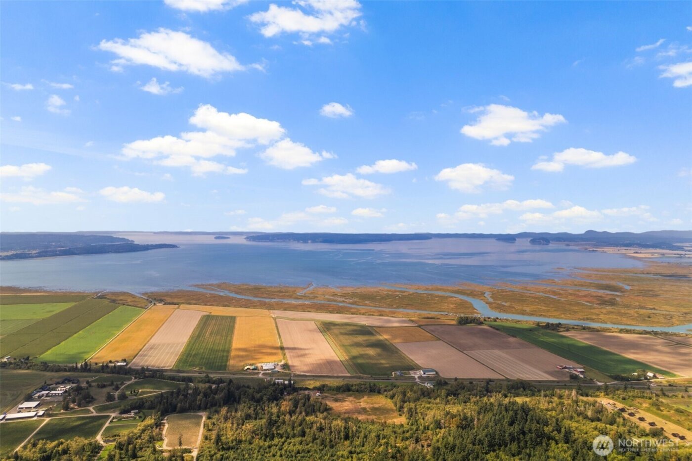 8319 S Lake Ketchum Road , Stanwood, WA 98292