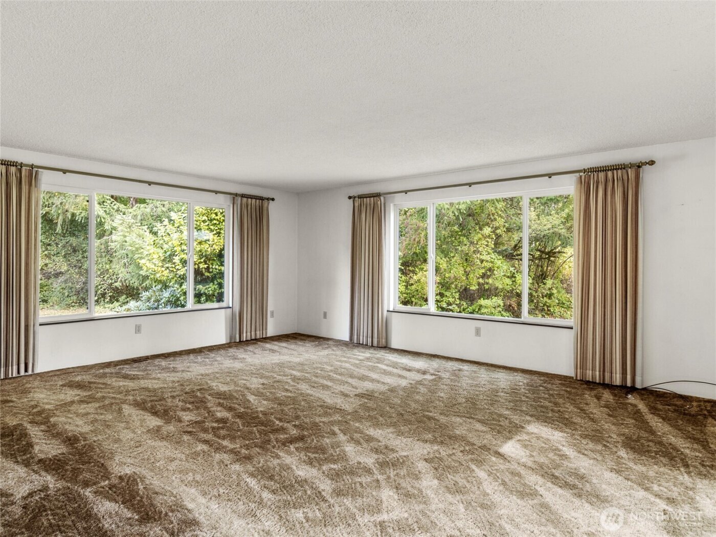 9907 Blomberg Street SW, Olympia, WA 98512-9148