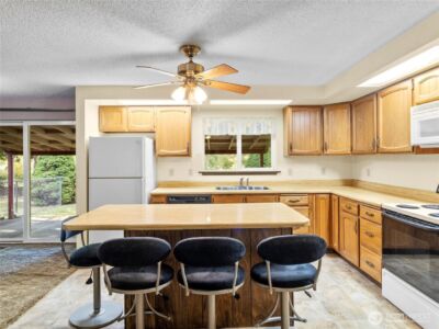 9907 Blomberg Street SW, Olympia, WA 98512-9148 - Photo 10