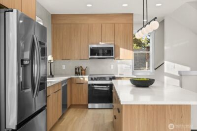 14308 Roslyn Place N, Seattle, WA 98133 - Photo 7