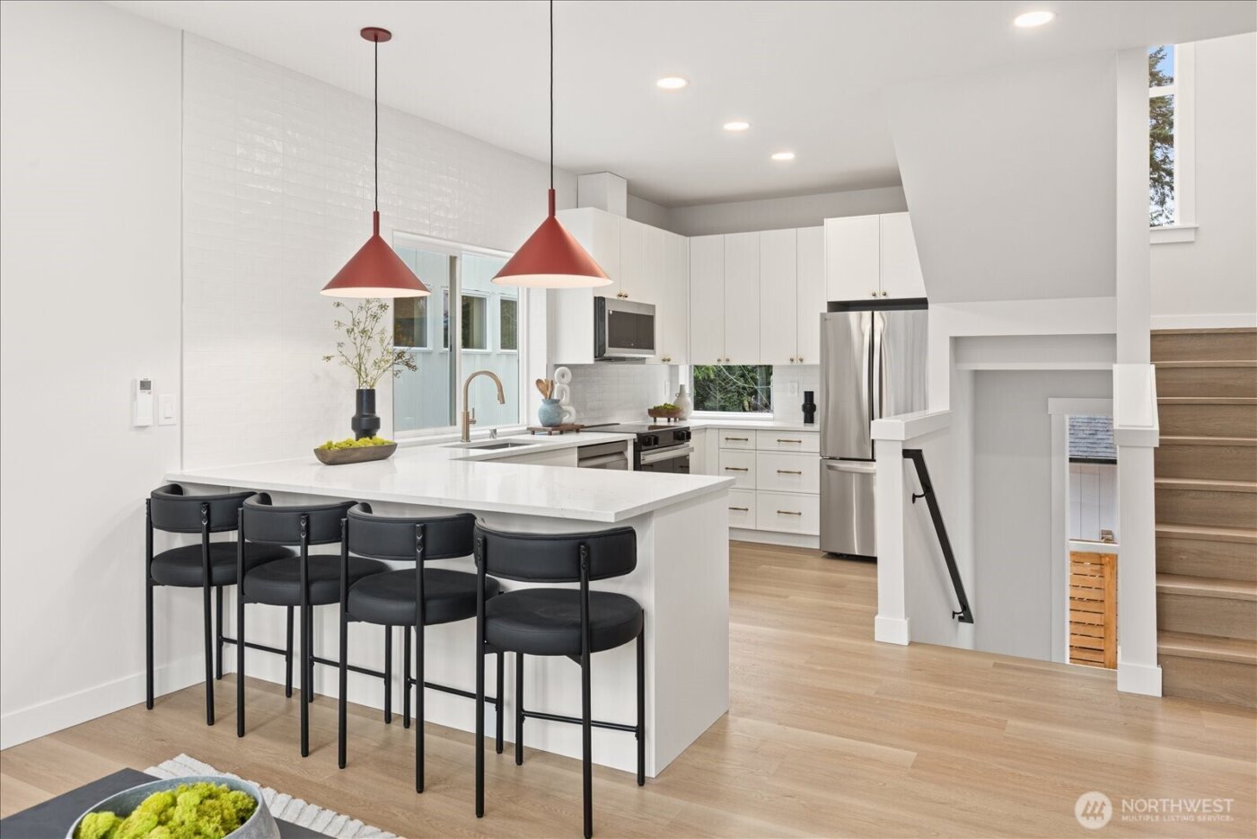 14308 Roslyn Place N #B, Seattle, WA 98133