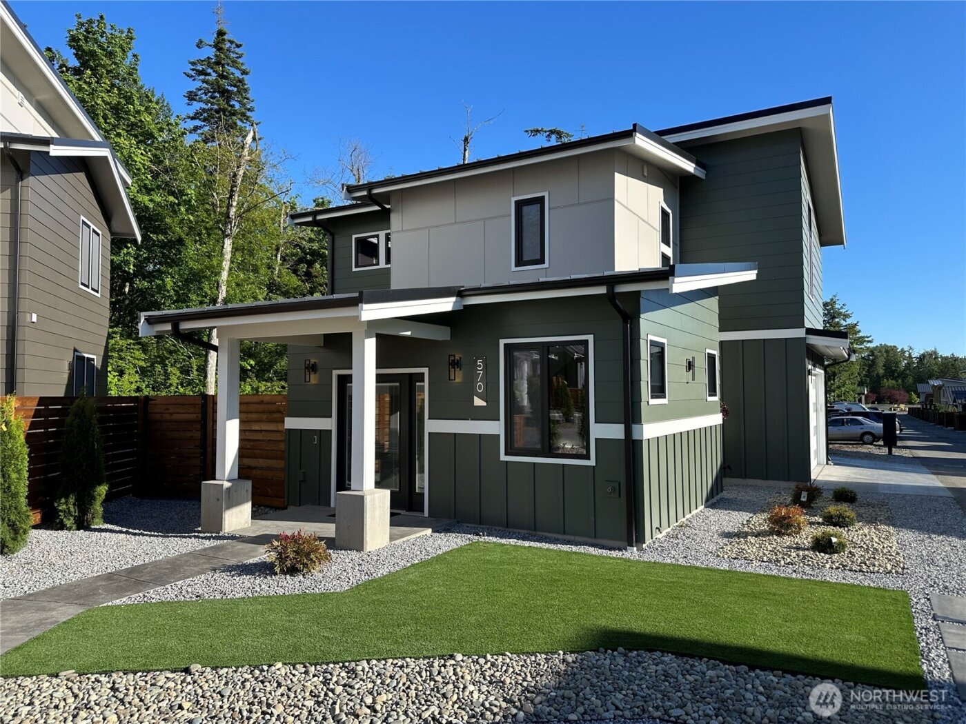 570 Creston Court , Bellingham, WA 98226