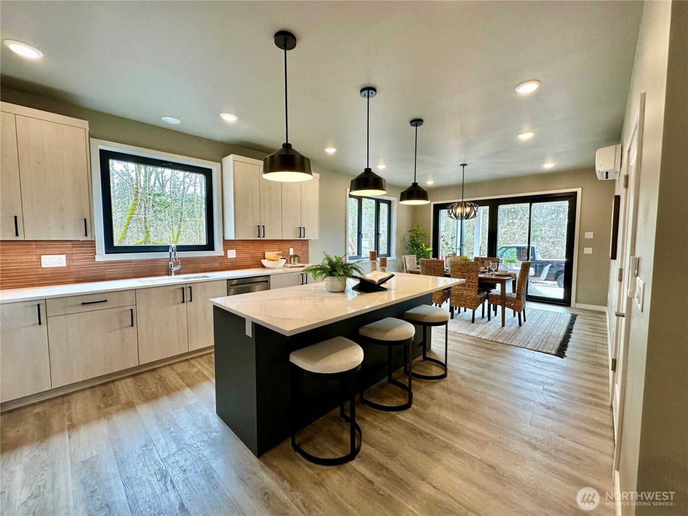 570 Creston Court , Bellingham, WA 98226