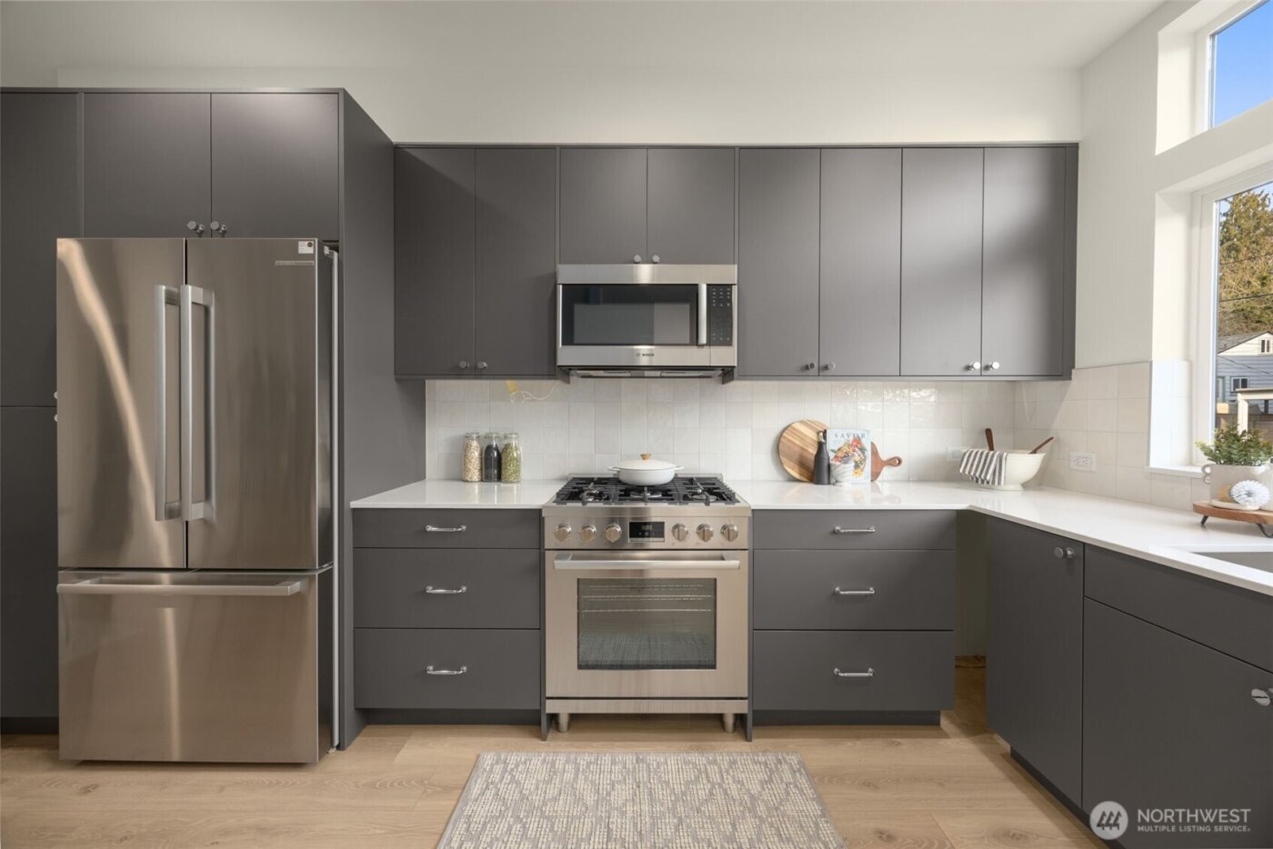 8327 B 12th Avenue NW, Seattle, WA 98117