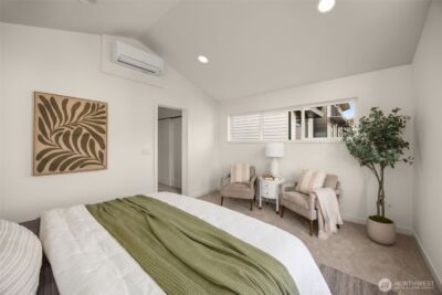 8327 B 12th Avenue NW, Seattle, WA 98117 - Photo 18