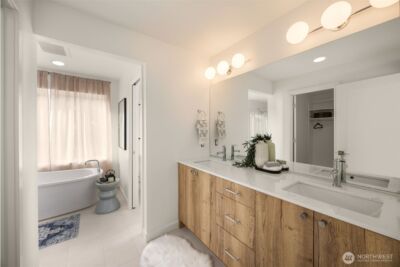 8327 B 12th Avenue NW, Seattle, WA 98117 - Photo 29