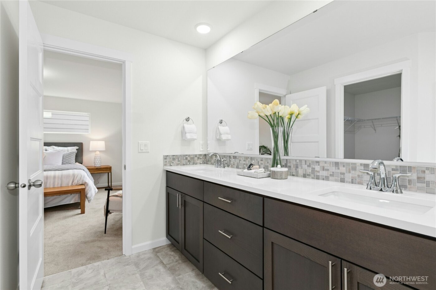 26908 30th Place S #40, Kent, WA 98032