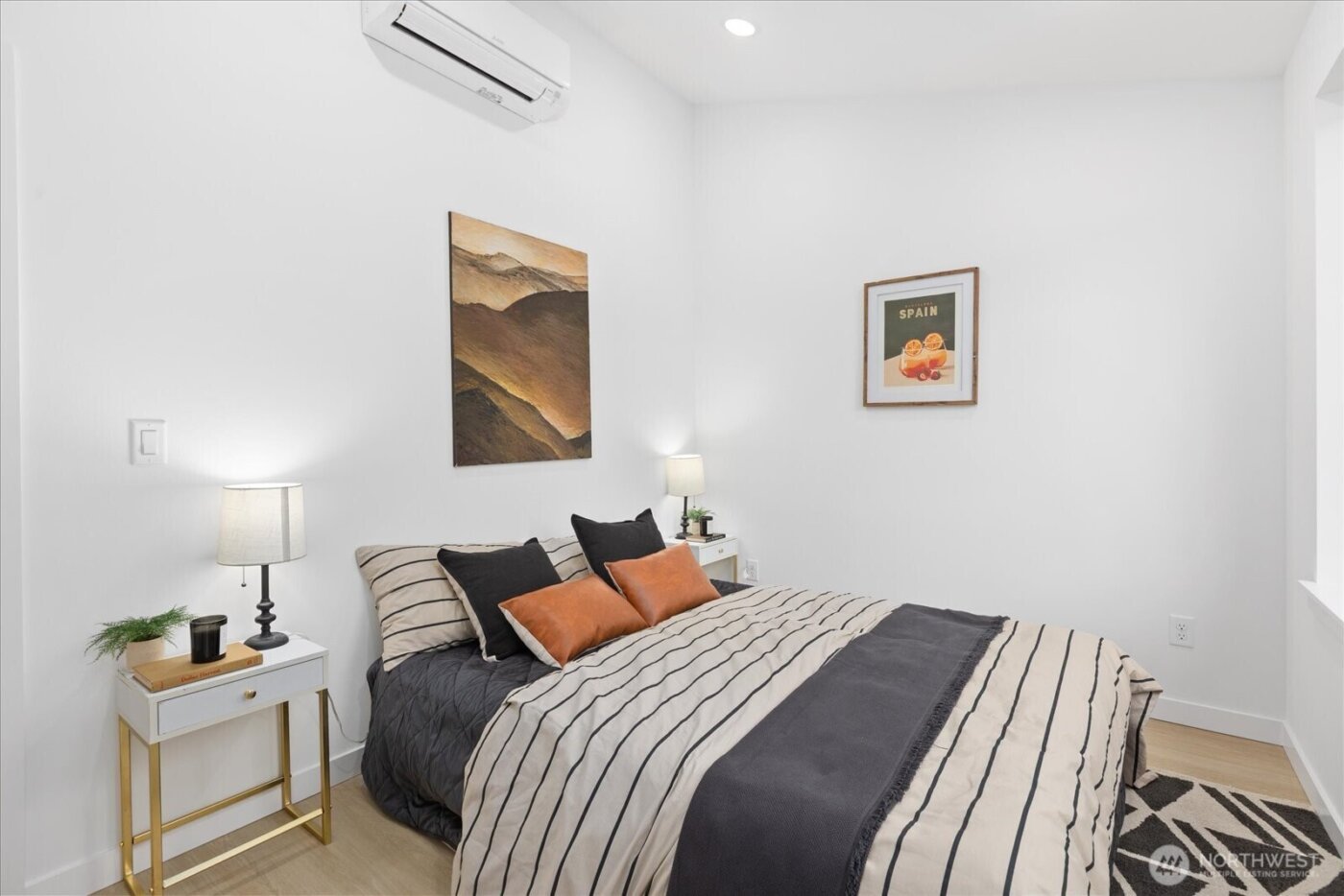 830 S Sullivan Street #B, Seattle, WA 98108