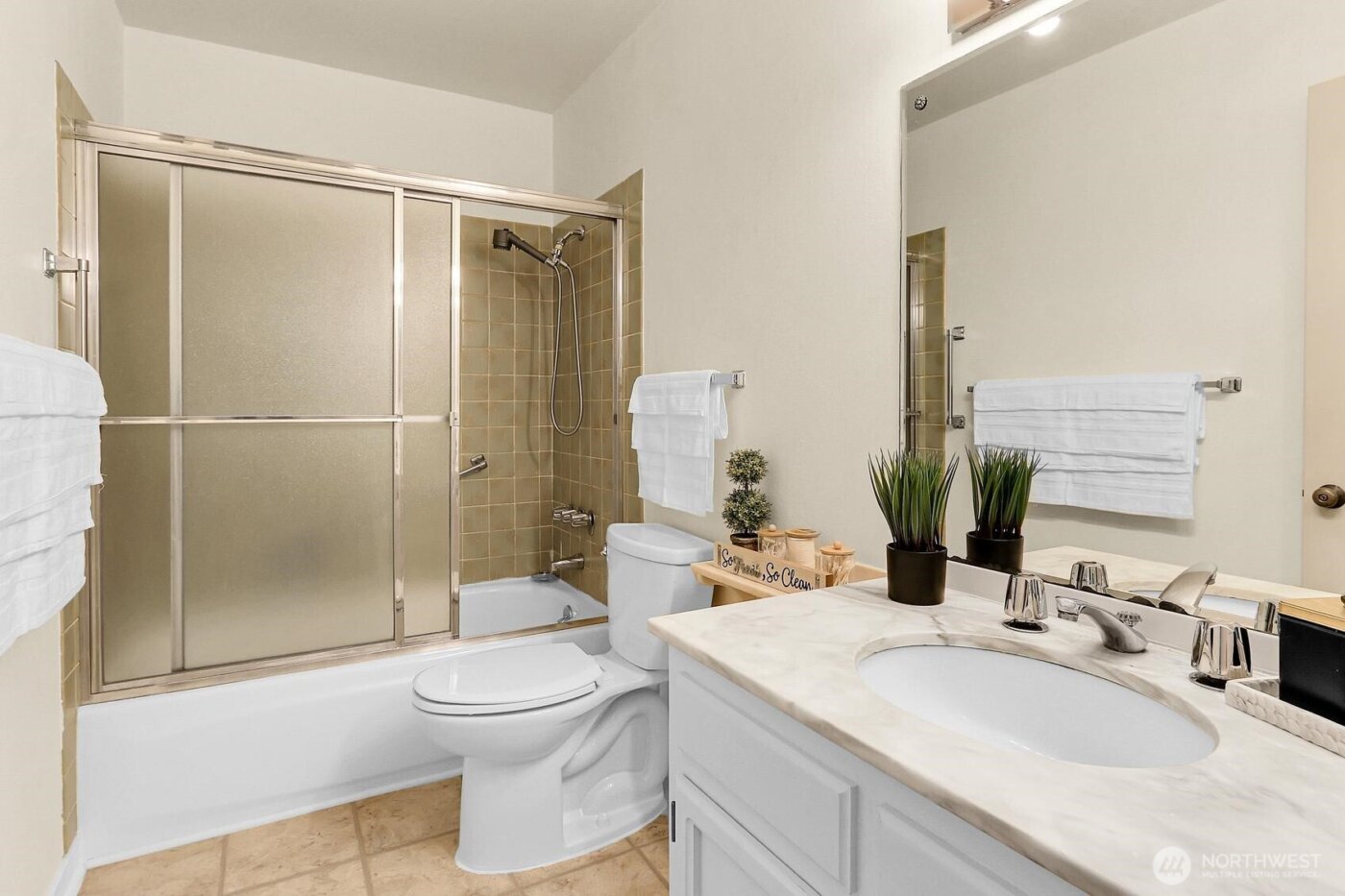 1541 NE 143rd Street #H5, Seattle, WA 98125