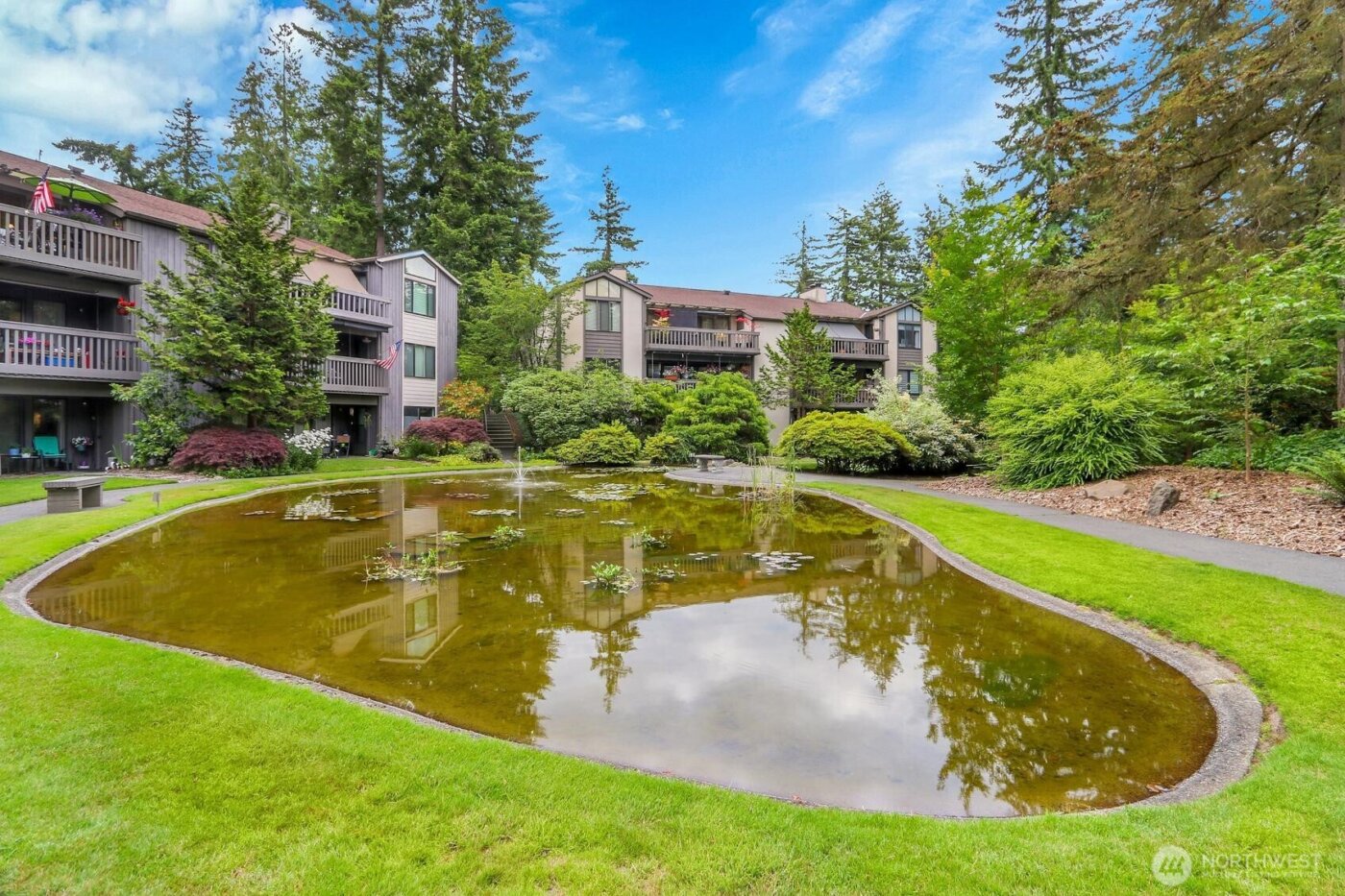 1541 NE 143rd Street #H5, Seattle, WA 98125