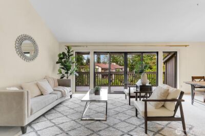 1541 NE 143rd Street #H5, Seattle, WA 98125 - Photo 9