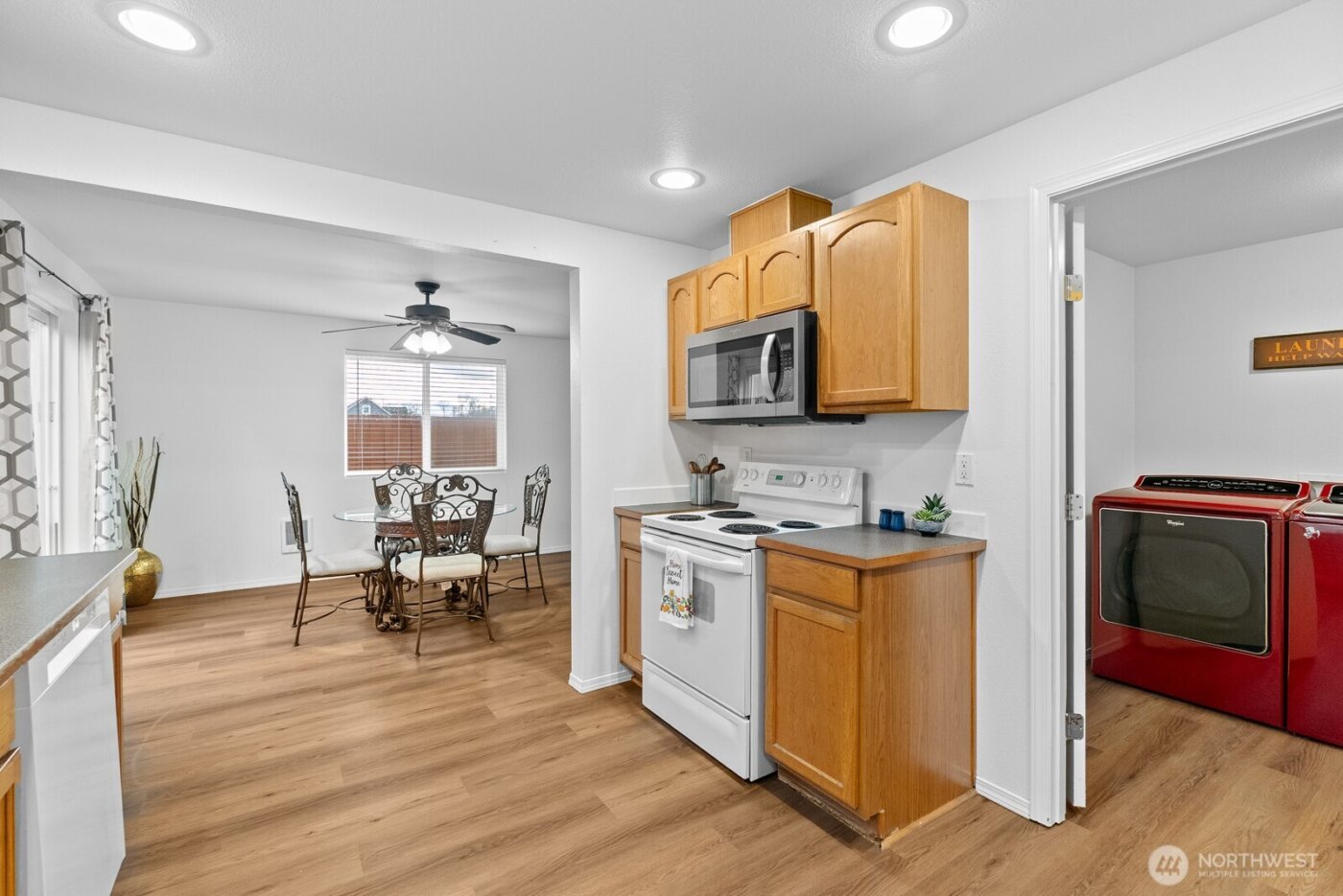 5035 Pacific Avenue , Tacoma, WA 98408