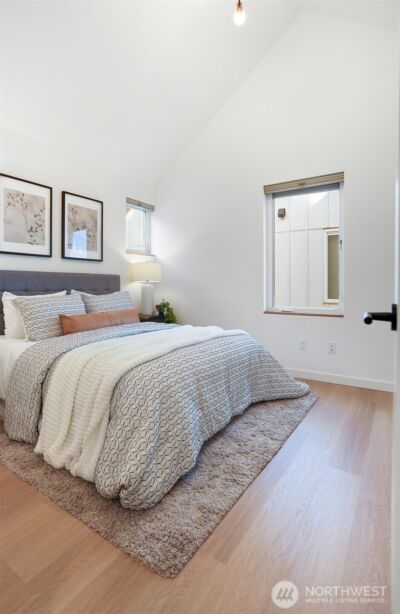 10344 Wallingford Avenue N, Seattle, WA 98133 - Photo 19