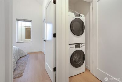 10344 Wallingford Avenue N, Seattle, WA 98133 - Photo 26