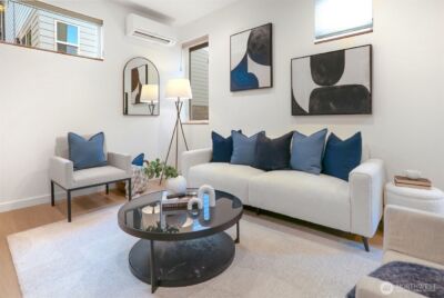 10344 Wallingford Avenue N, Seattle, WA 98133 - Photo 5