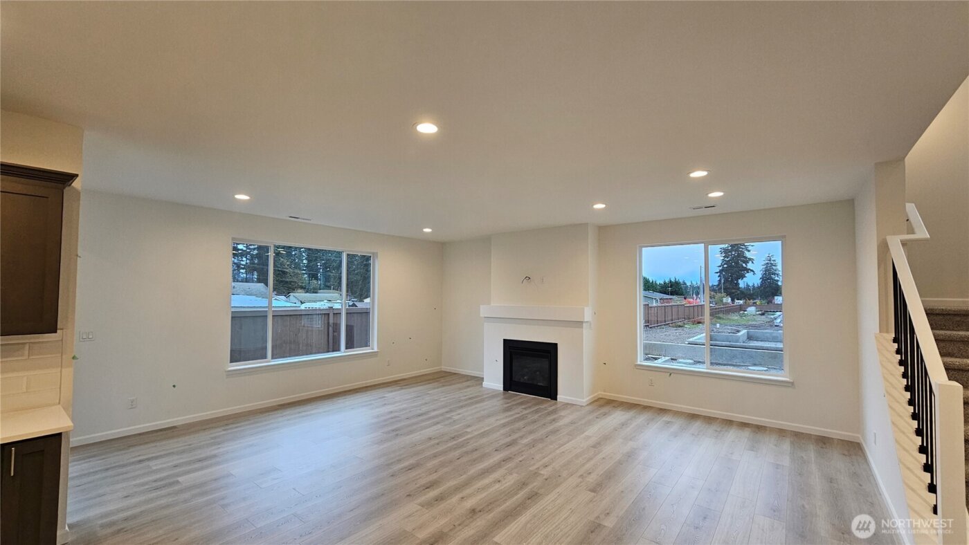 15820 Woodland Court SE #13, Yelm, WA 98597