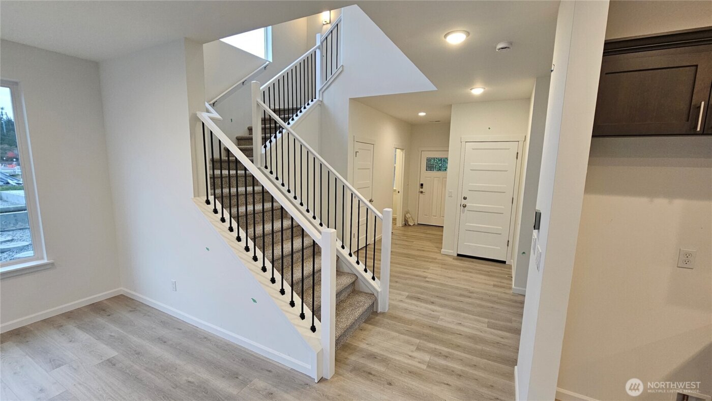 15820 Woodland Court SE #13, Yelm, WA 98597