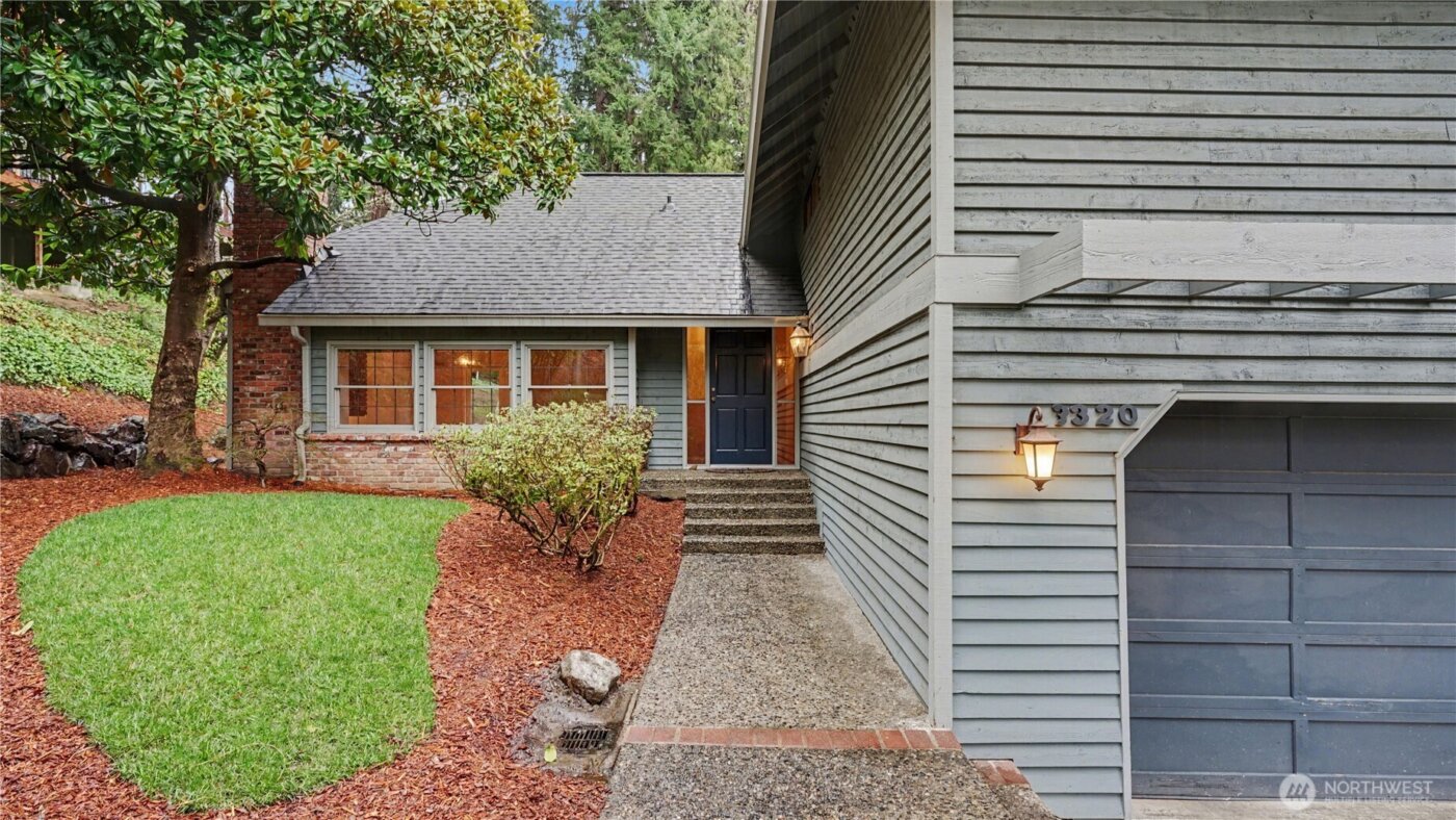 3320 168th Place SE, Bellevue, WA 98008