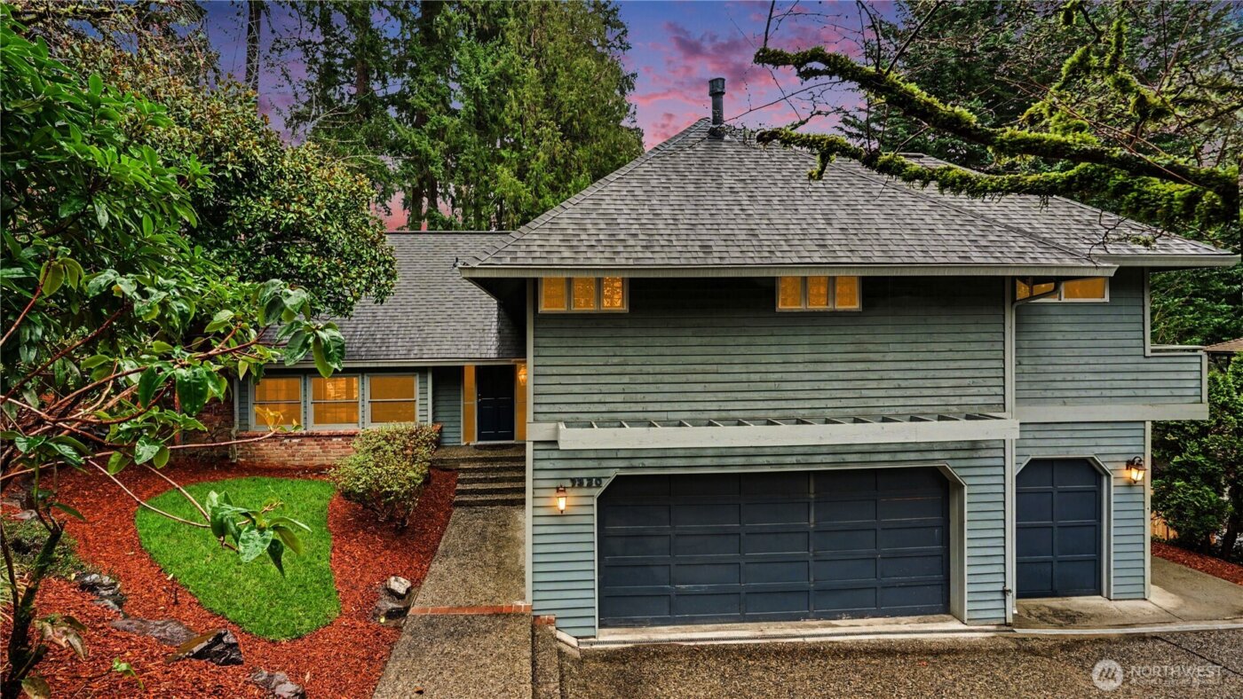3320 168th Place SE, Bellevue, WA 98008