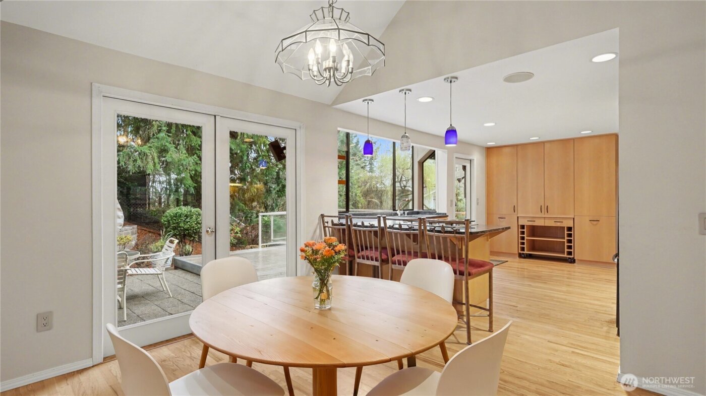 3320 168th Place SE, Bellevue, WA 98008