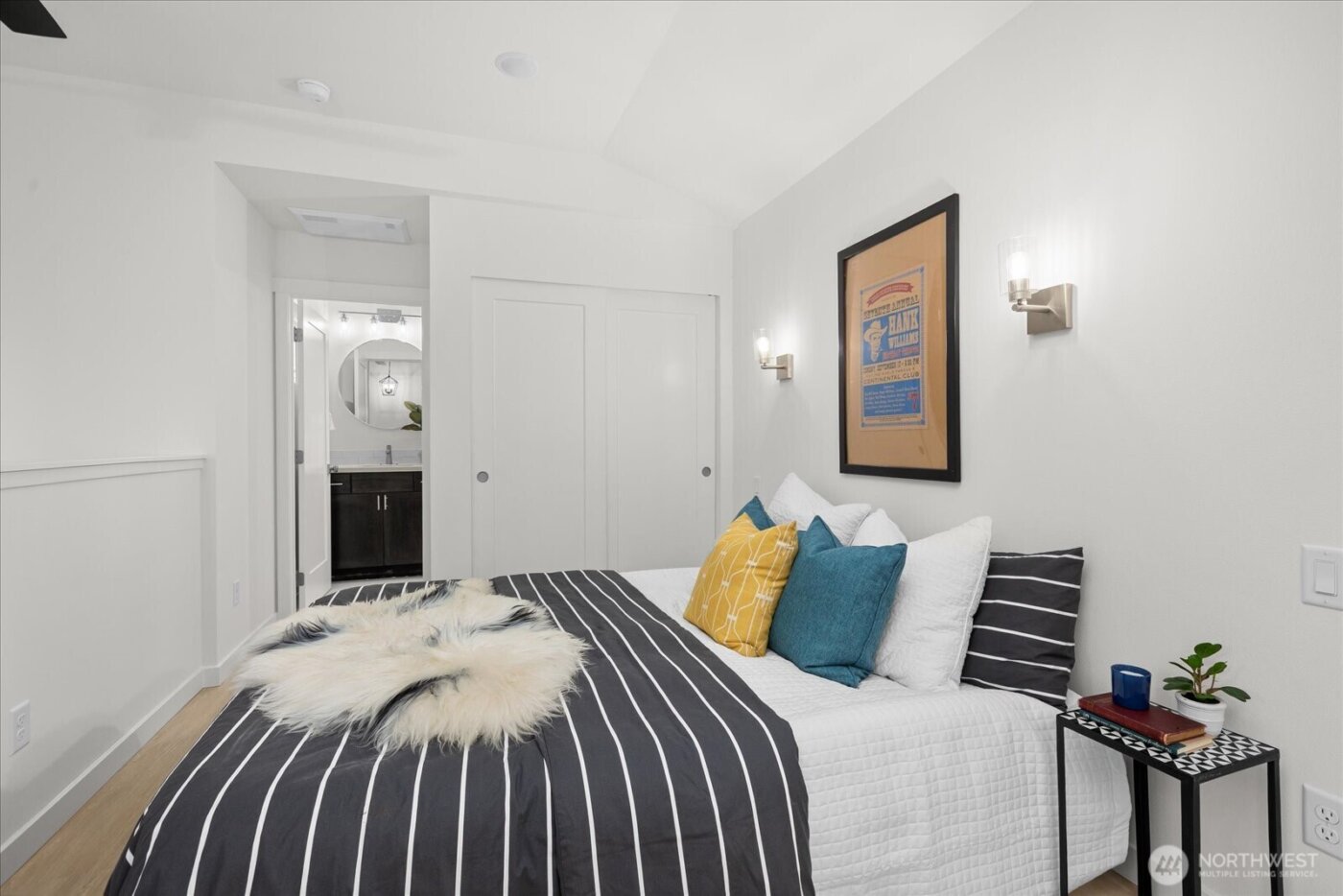 828 S Sullivan Street #B, Seattle, WA 98108