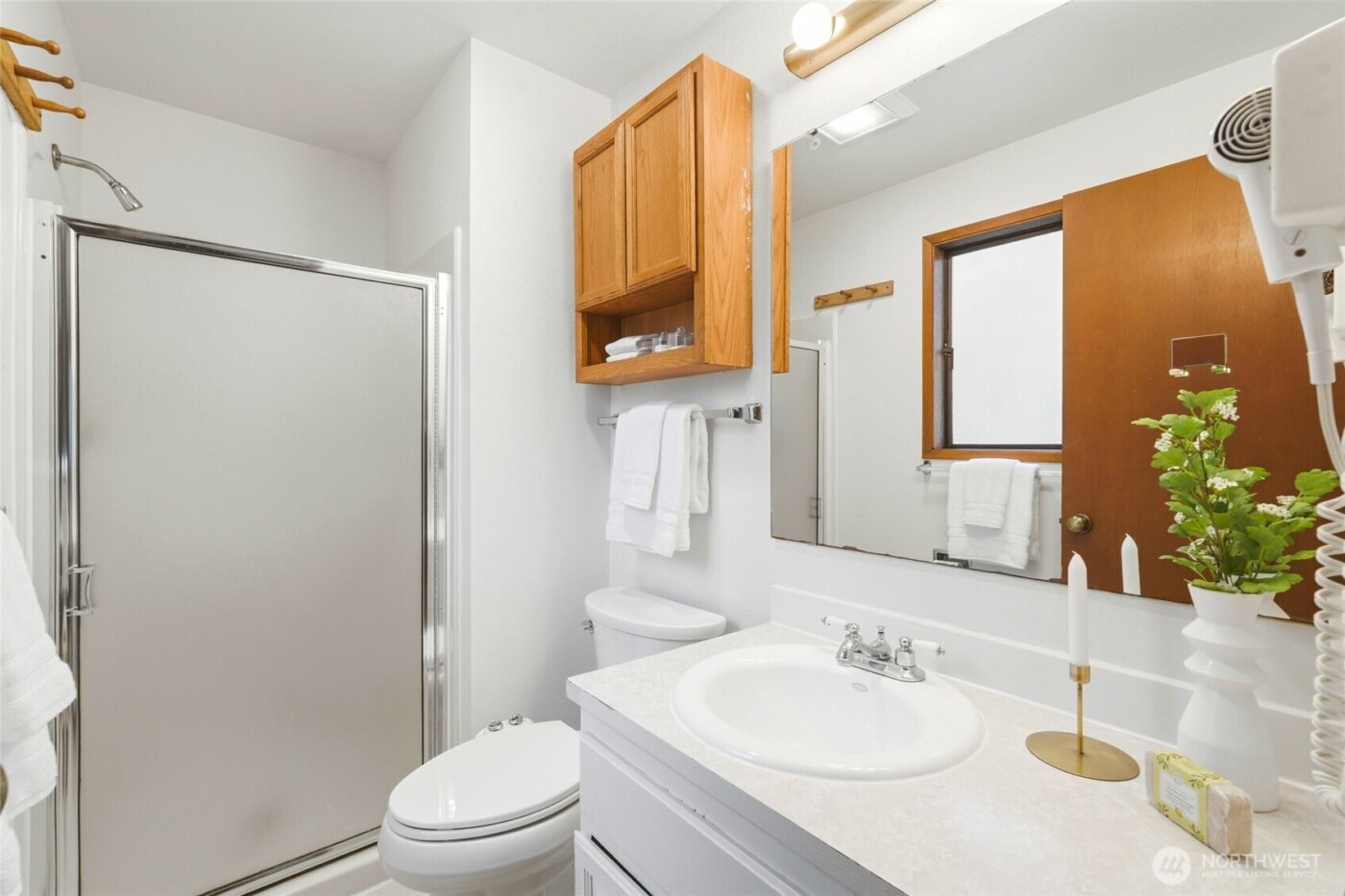 2545 NE 95th Street , Seattle, WA 98115